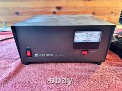 Astron RS-35M Power Supply Metered 13.8V 35 Amp Power Supply
