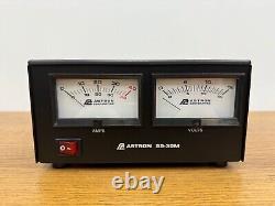 Astron Ss-30m Dual Meter 13.8vdc 30amp Switching Power Supply