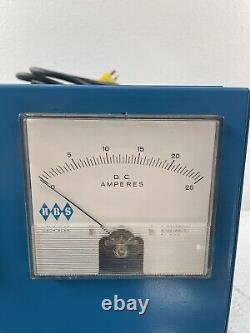 HBS DC Power Supply Model M2518FX Input AC 3 Amps/220 Volt Output DC 25 Amps
