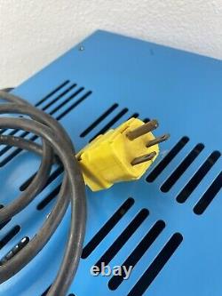 HBS DC Power Supply Model M2518FX Input AC 3 Amps/220 Volt Output DC 25 Amps
