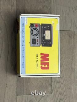 MFJ-4230MVP 30 AMP Switching Power Supply with Backlight Meter & power Voltage