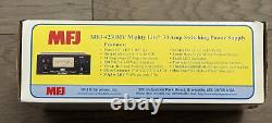 MFJ-4230MVP 30 AMP Switching Power Supply with Backlight Meter & power Voltage