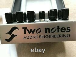 Two Notes Le Clean valve pre-amp pedal with original box and power supply