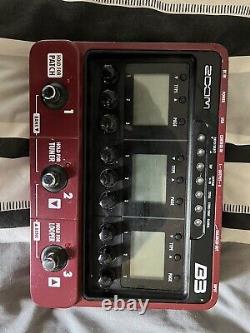 Zoom B3 Bass Effects & Amp Simulator Pedal with Power Supply