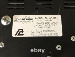 Alimentation Astron SL15RRA 15 Amp avec radio Motorola D37MWA5GB7AK et CPI TSP209