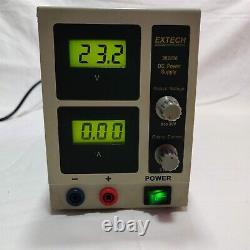 Alimentation électrique de laboratoire en courant continu Extech 382200. 030 Volts 1 Ampère