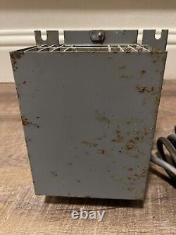 Alimentation électrique régulée Altec 544A 2 Amp 24/48 VDC vintage avec livraison rapide