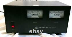 Alimentation électrique régulée Astron RS-35M 35 Amp 13,8V (A)