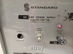 Alimentation standard 30 ampères 345664-005 vintage