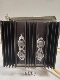 Alimentation standard 30 ampères 345664-005 vintage