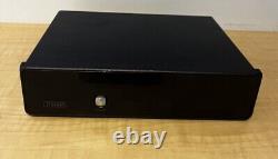 Rega Fono MK2 MM Préamplificateur Phono avec boîtier et alimentation PS-1 de 350mA. Excellent état.