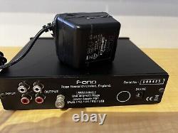 Rega Fono MK2 MM Préamplificateur Phono avec boîtier et alimentation PS-1 de 350mA. Excellent état.