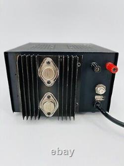 Tripplite Modèle PR-10a Alimentation CC régulée de précision de 10 ampères, testée.