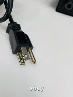 Tripplite Modèle PR-10a Alimentation CC régulée de précision de 10 ampères, testée.